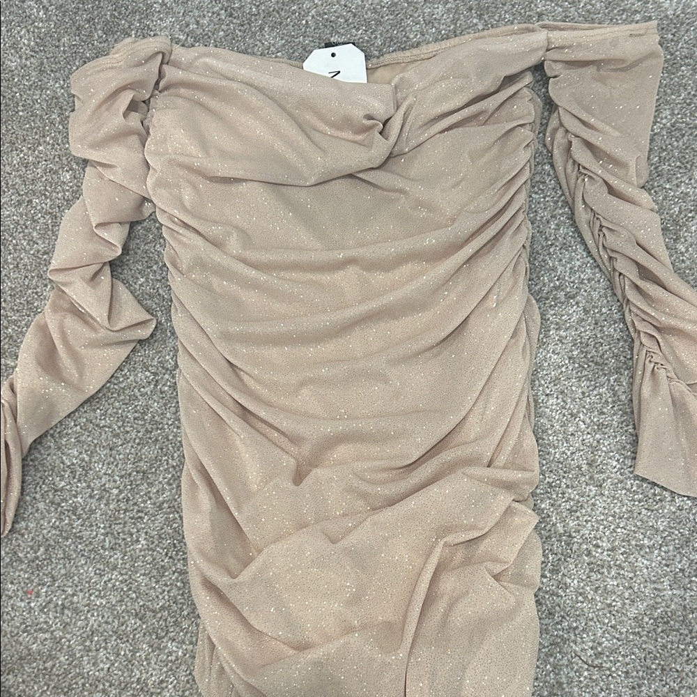 Chic Beige Ruched Long Sleeve Dress